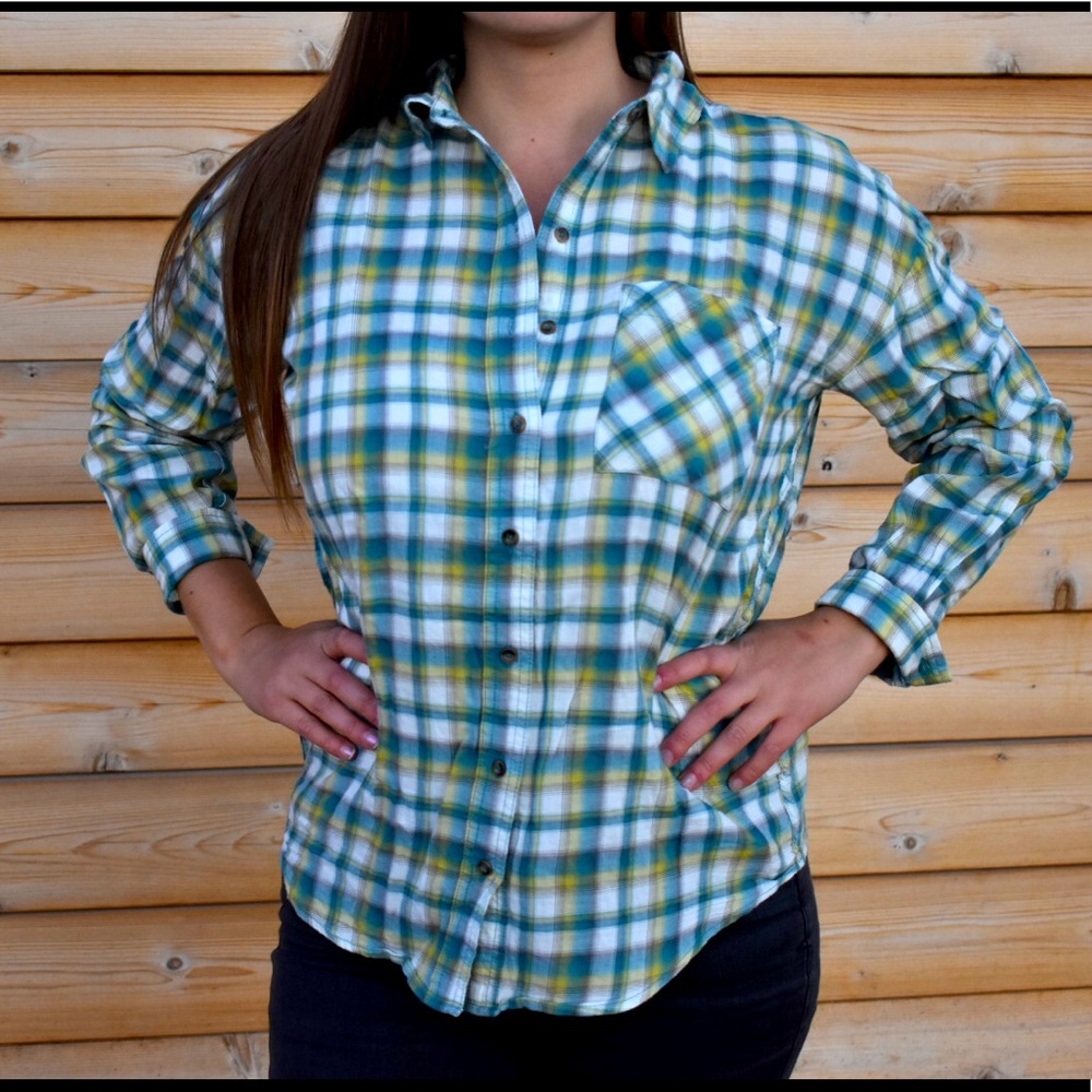 Beautiful and Light Women’s Plaid Button Up